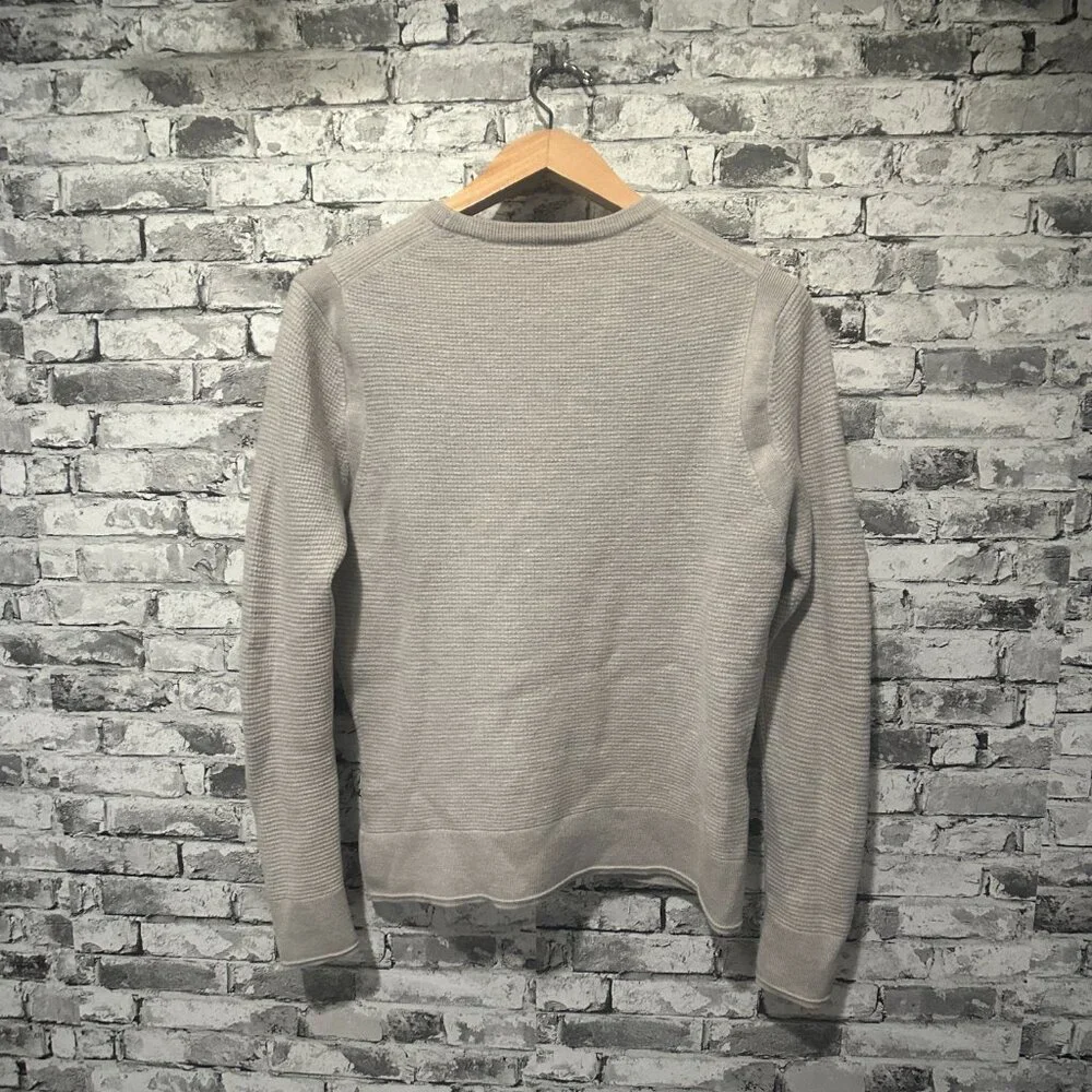 EUC Todd Snyder Sweater Size Large - Picture 5 of 11